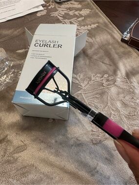 Sovrn Pink Eyelash Curler - Women Makeup